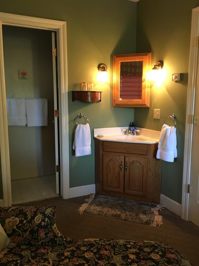 The Madison House Bed And Breakfast 네바다시티 외부 사진